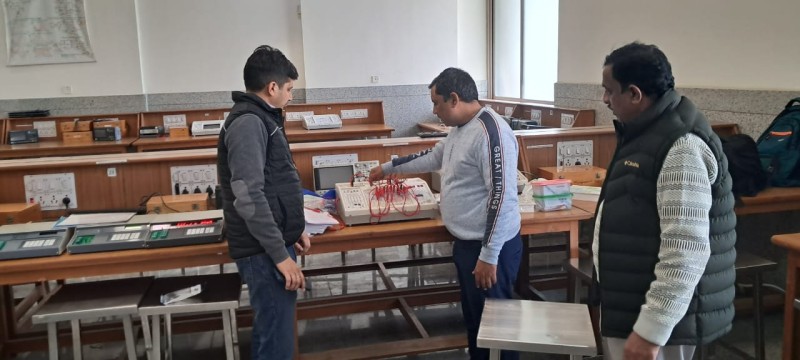 Demonstration of Digital & Analog Electronics Trainers in NIT DELHI